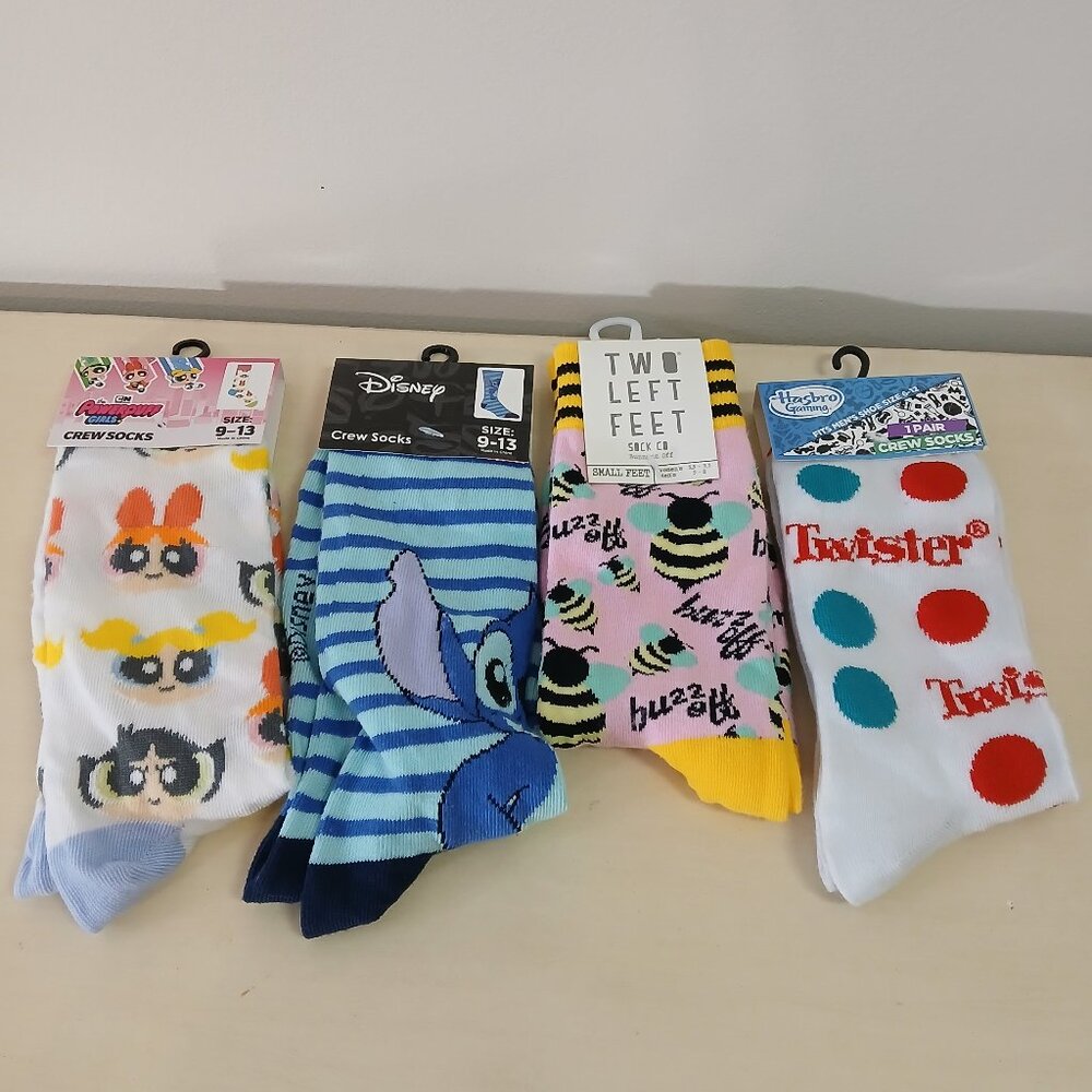 NWT 4 pairs assorted fun adult crew socks - unisex